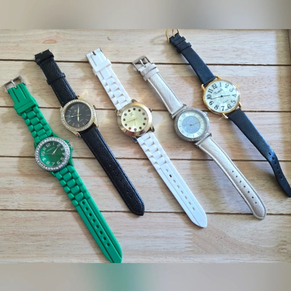 Watches for Women Fashion Bling Wrist Watches Namebrand and Unbranded